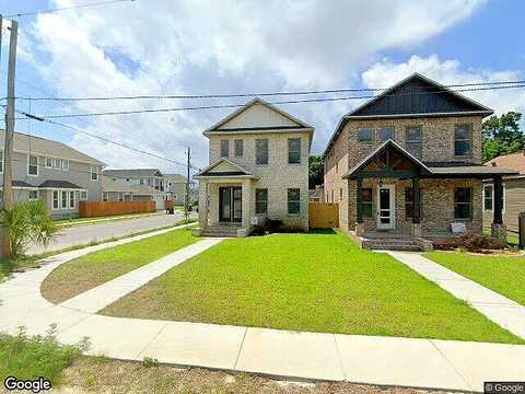 W Wright St, Pensacola, FL 32501