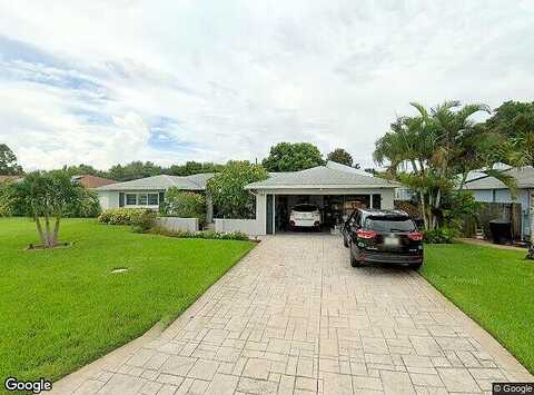 98Th, SAINT PETERSBURG, FL 33702