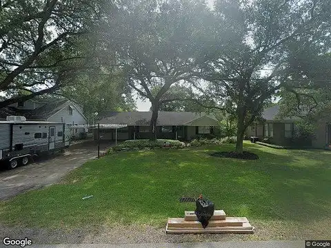 East, BEAUMONT, TX 77706