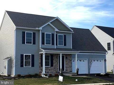 W Fritz Ave, Quarryville, PA 17566