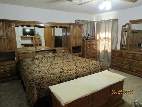 Blevins, HEREFORD, TX 79045