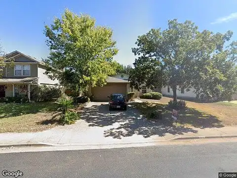 Nicole, BASTROP, TX 78602