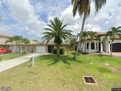 105Th, NAPLES, FL 34108