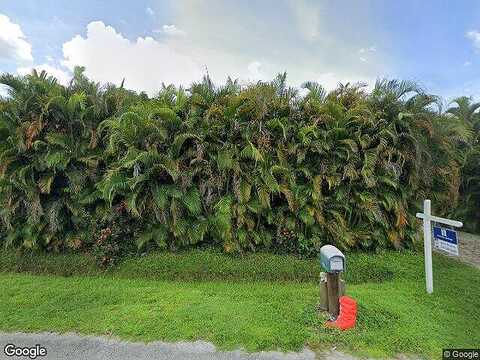 Maple, NAPLES, FL 34113