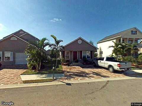 Leawood, NAPLES, FL 34104