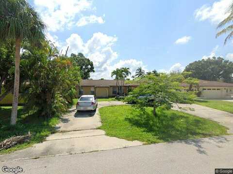 10Th, NAPLES, FL 34103