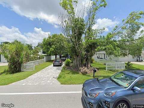Palm, NAPLES, FL 34112