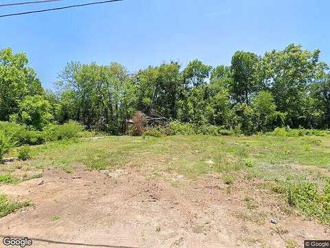 Walnut St, Longview, TX 75602