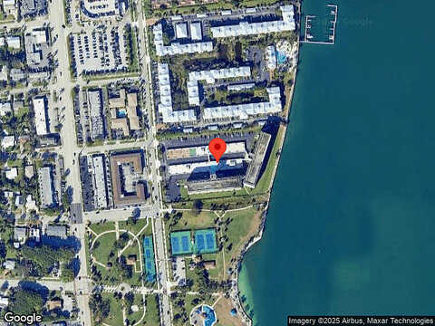 Lake Shore 411 Drive 411, Lake Park, FL 33403