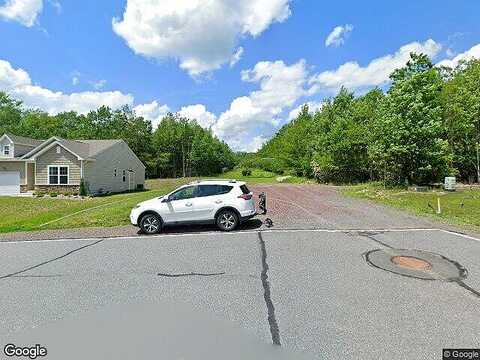 W West Oak Lane, White Haven, PA 18661