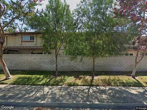 Village Circle Dr #45, Temple City, CA 91780