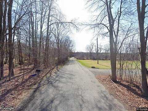 Kosinski Road, Covington, PA 18444