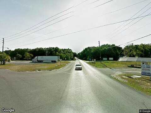 Skyfield Ct, Weirsdale, FL 32195