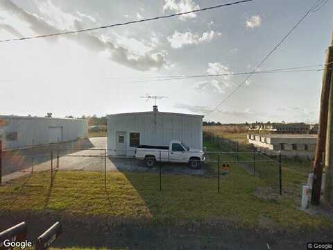 Wespine Dr, Beaumont, TX 77707