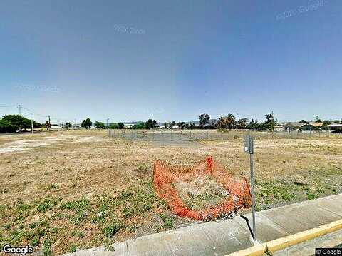 Octopus Street, Suisun City, CA 94585