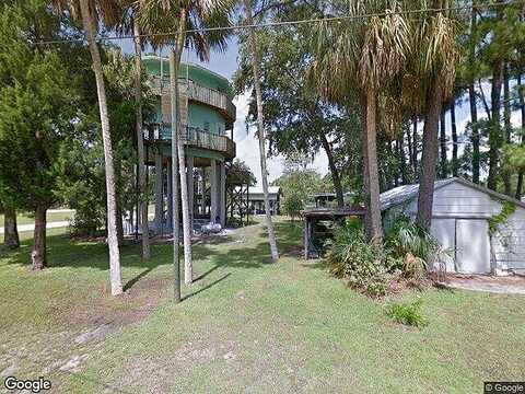 235Th St, Suwannee, FL 32692