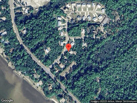 Las Brisas Dr, Eastpoint, FL 32328