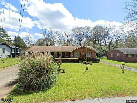 Westridge Ave, Monroe, GA 30655