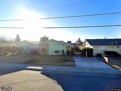 E 18Th Street 2, Marysville, CA 95901