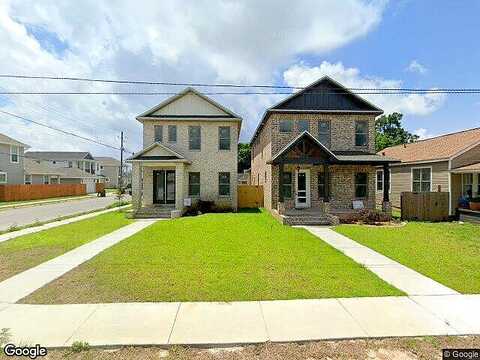 W Wright St, Pensacola, FL 32502