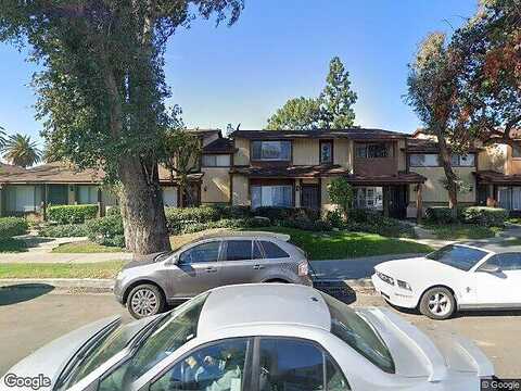 Cedros Ave #55, Panorama City, CA 91402