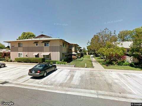 St Johns #37B, Seal Beach, CA 90740