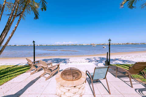 S Lakeside Drive, Lake Worth, FL 33460