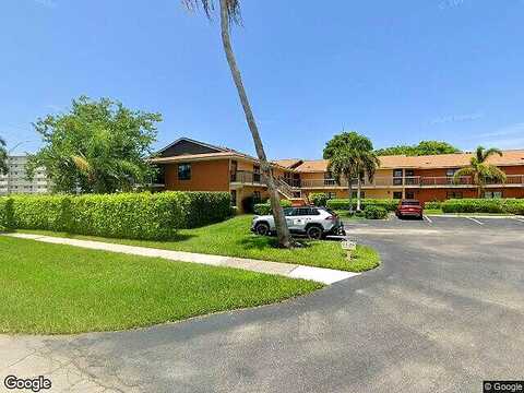 Manor, MARCO ISLAND, FL 34145