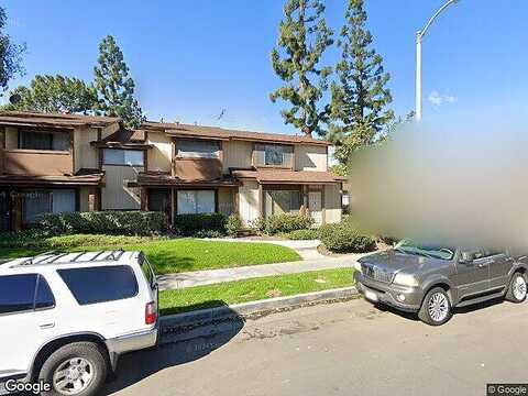 Cedros Ave #58, Panorama City, CA 91402