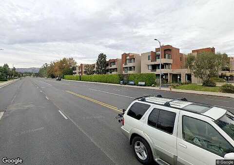 Topanga Canyon Blvd #218, Canoga Park, CA 91304