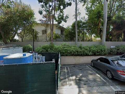Avenida Majorca #A, Laguna Woods, CA 92637