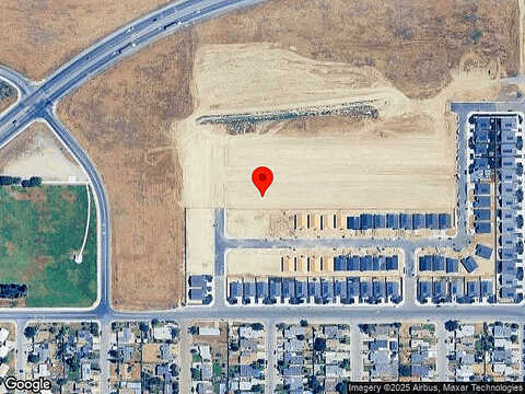 W Wren Ave, Visalia, CA 93291