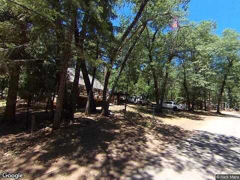 Linder Dr, Springville, CA 93265