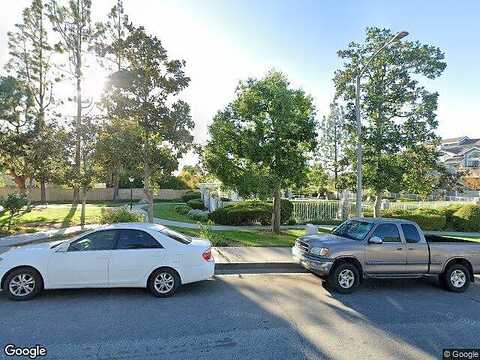 Claudette Street, Canyon Country, CA 91351