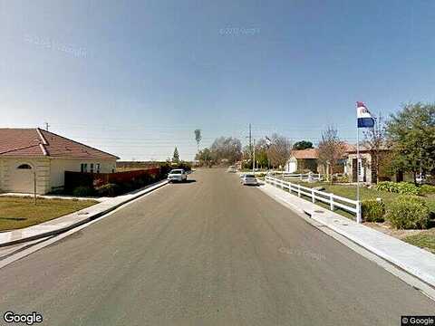 S Ohio Pl E, Porterville, CA 93257