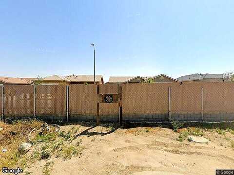 S Ohio Pl E, Porterville, CA 93257