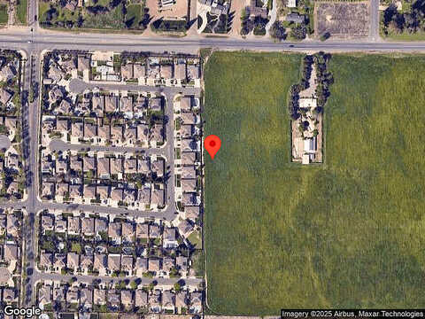 Alberta St, Tulare, CA 93274