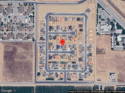 Mckenna Ct, Shafter, CA 93263