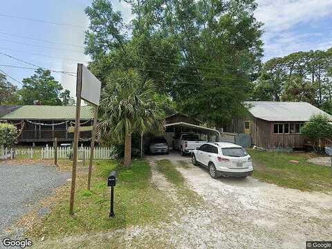 Se 10Th St, Steinhatchee, FL 32359