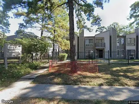 Imperial Valley Dr #16, Houston, TX 77060