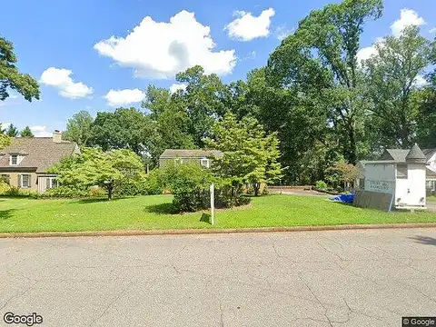 Mulberry, MARTINSVILLE, VA 24112