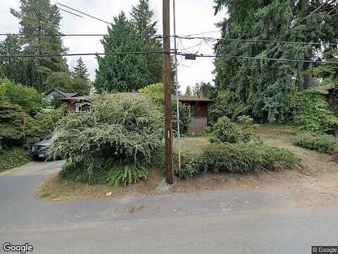 Ne 104Th Street, Seattle, WA 98125
