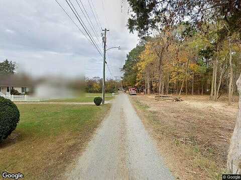 Woodland Heights Road, Warsaw, VA 22572