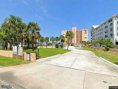 Ridgewood Ave 301, Cocoa Beach, FL 32931