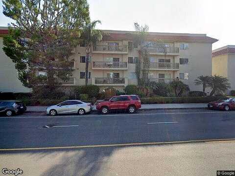 Lindley Ave #221, Encino, CA 91316