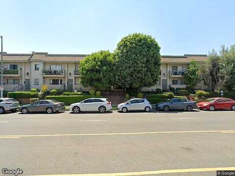 Coldwater Canyon Ave #105, Sherman Oaks, CA 91423