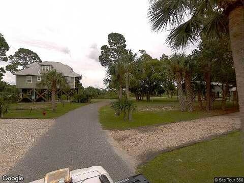 3Rd Avenue E F-102, Horseshoe Beach, FL 32648