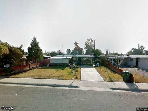 Plum Dr, Exeter, CA 93221