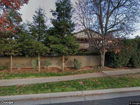 Chestnut Avenue S, Fresno, CA 93702