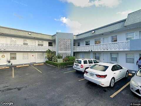 Venice Park Dr, North Miami, FL 33181